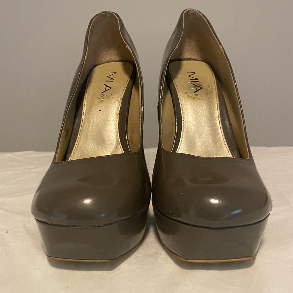 MIA Women's Dark Grey Platform Heels